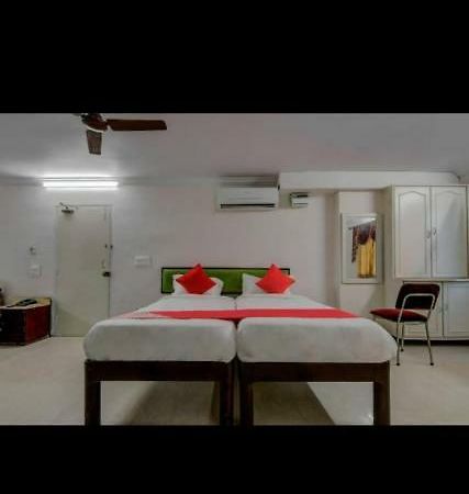Anupama Hotel Visakhapatnam Eksteriør bilde